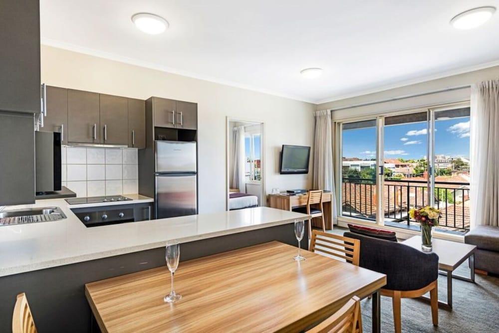 Punt Road Apartment Hotel Melbourne Esterno foto
