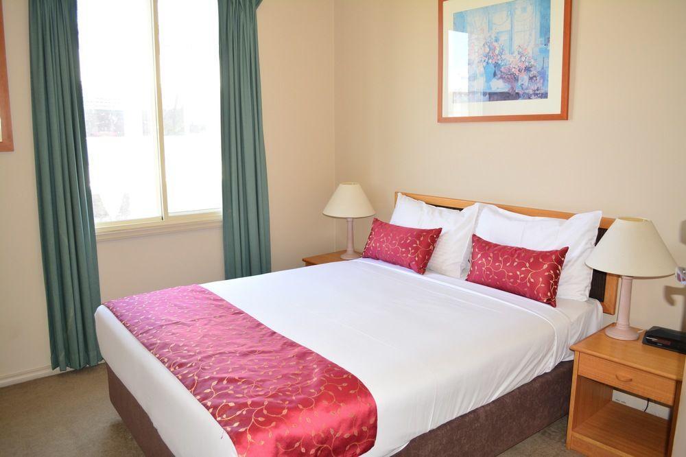 Punt Road Apartment Hotel Melbourne Esterno foto