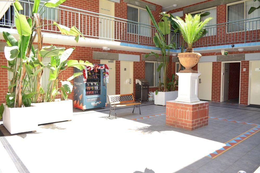 Punt Road Apartment Hotel Melbourne Esterno foto