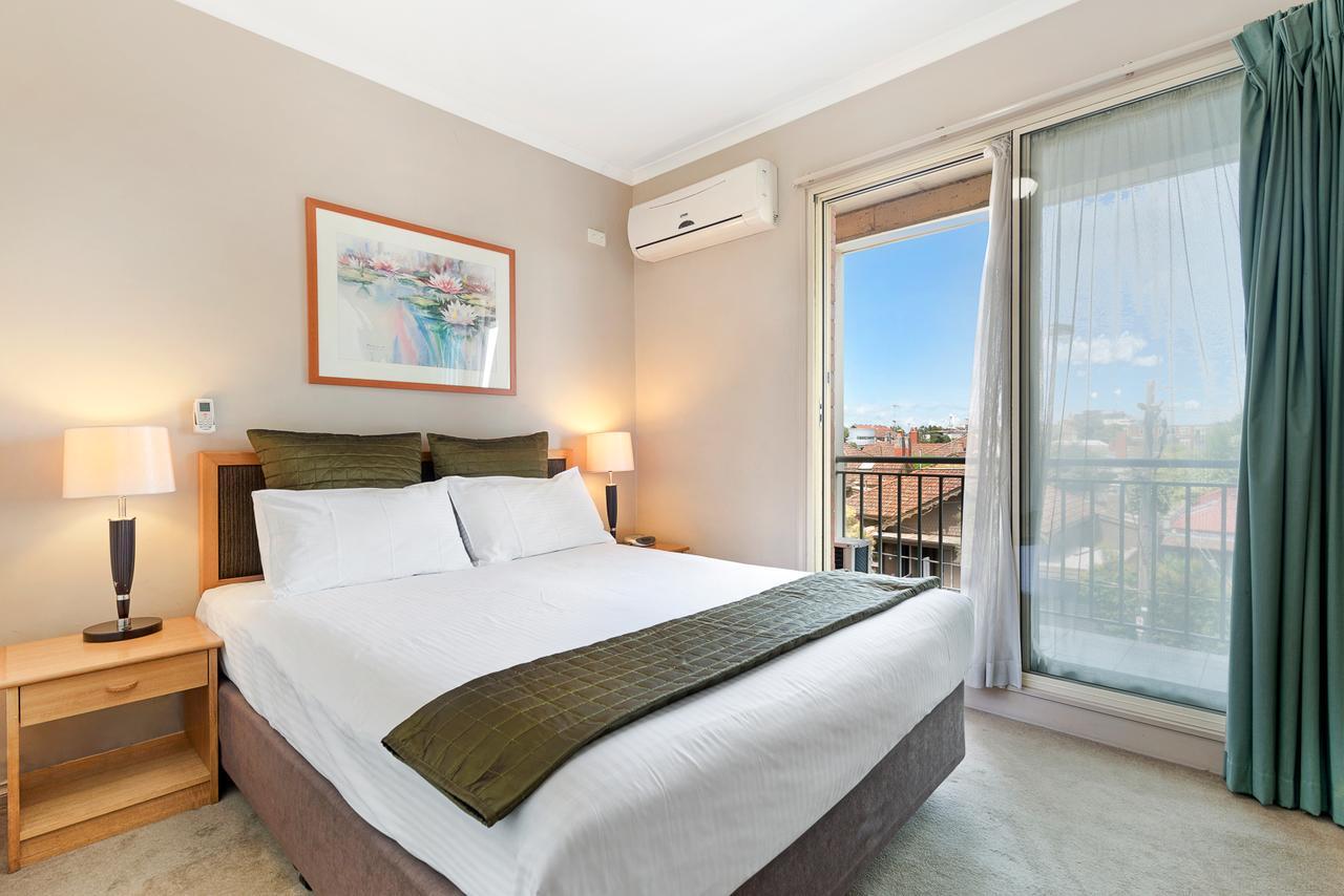 Punt Road Apartment Hotel Melbourne Esterno foto