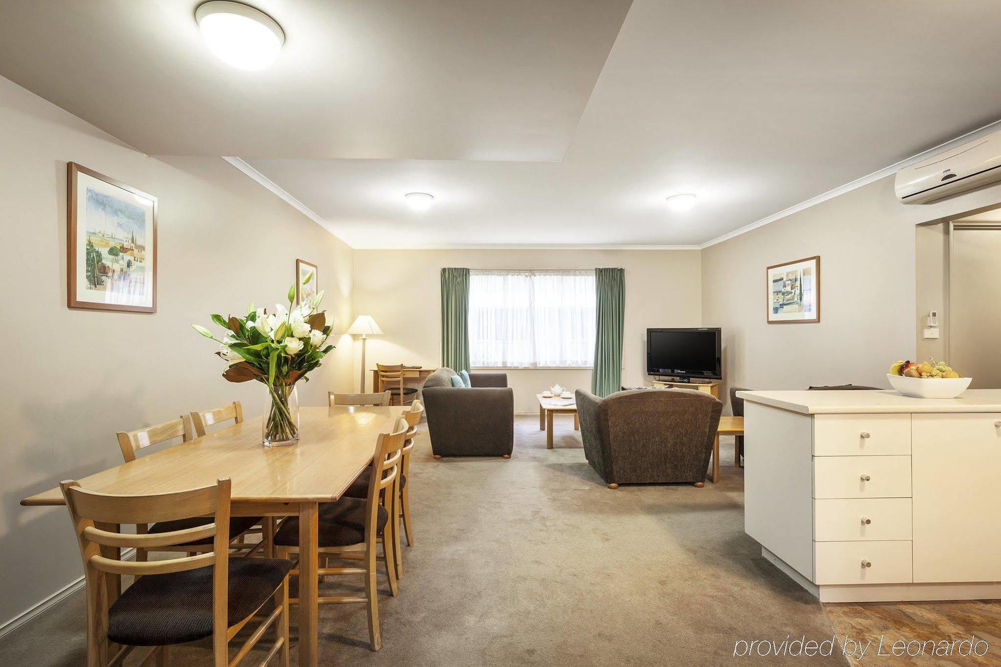 Punt Road Apartment Hotel Melbourne Esterno foto