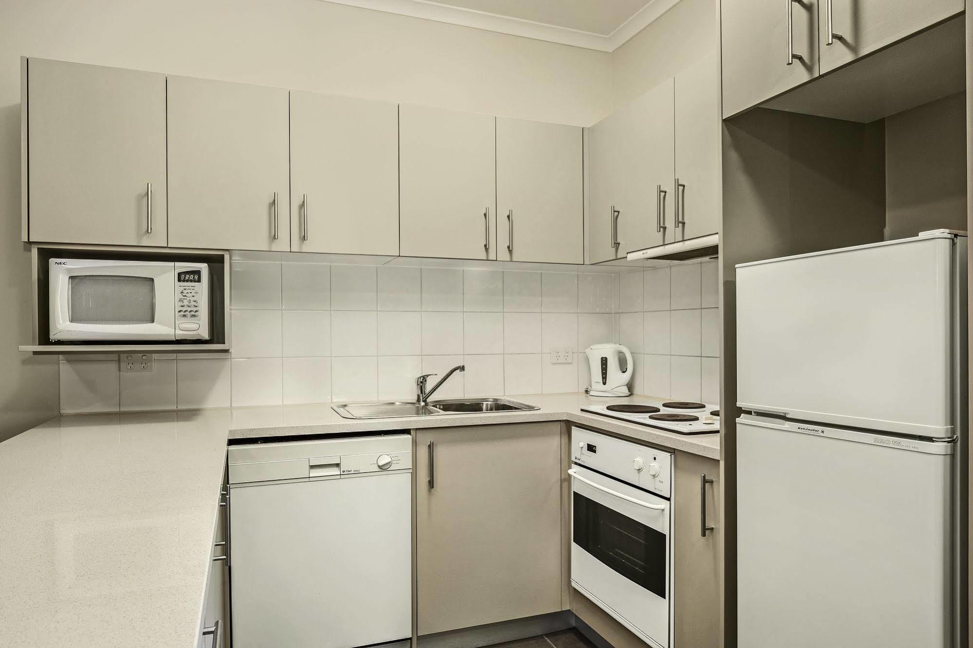 Punt Road Apartment Hotel Melbourne Esterno foto