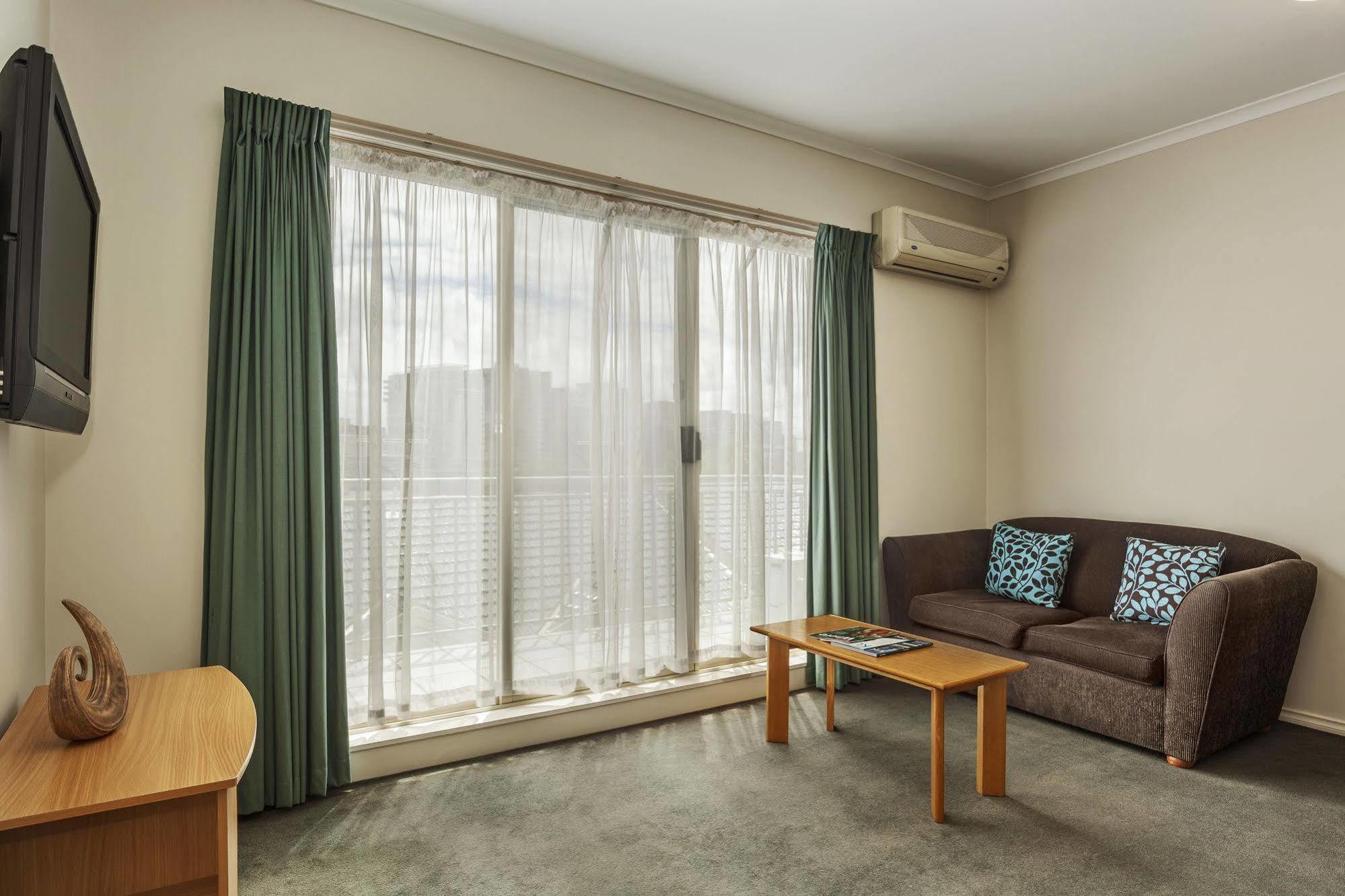 Punt Road Apartment Hotel Melbourne Esterno foto